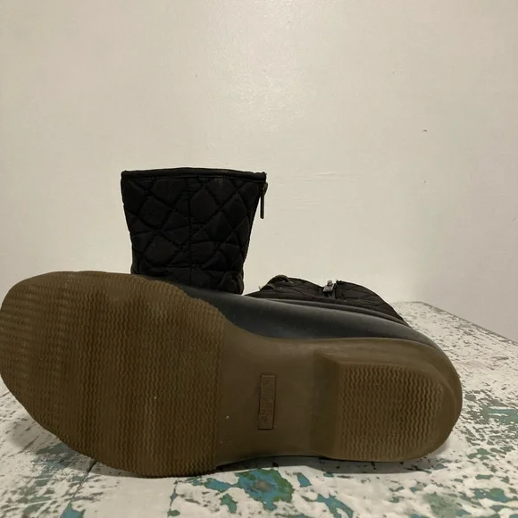 💥Sperry💥 Saltwater Quilted top waterproof duck boots. - Picture 5 of 6